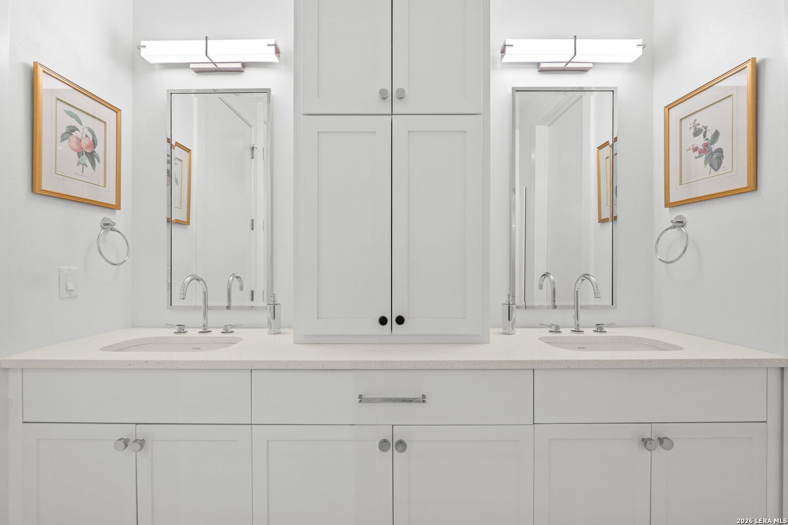 318 W Grayson 203