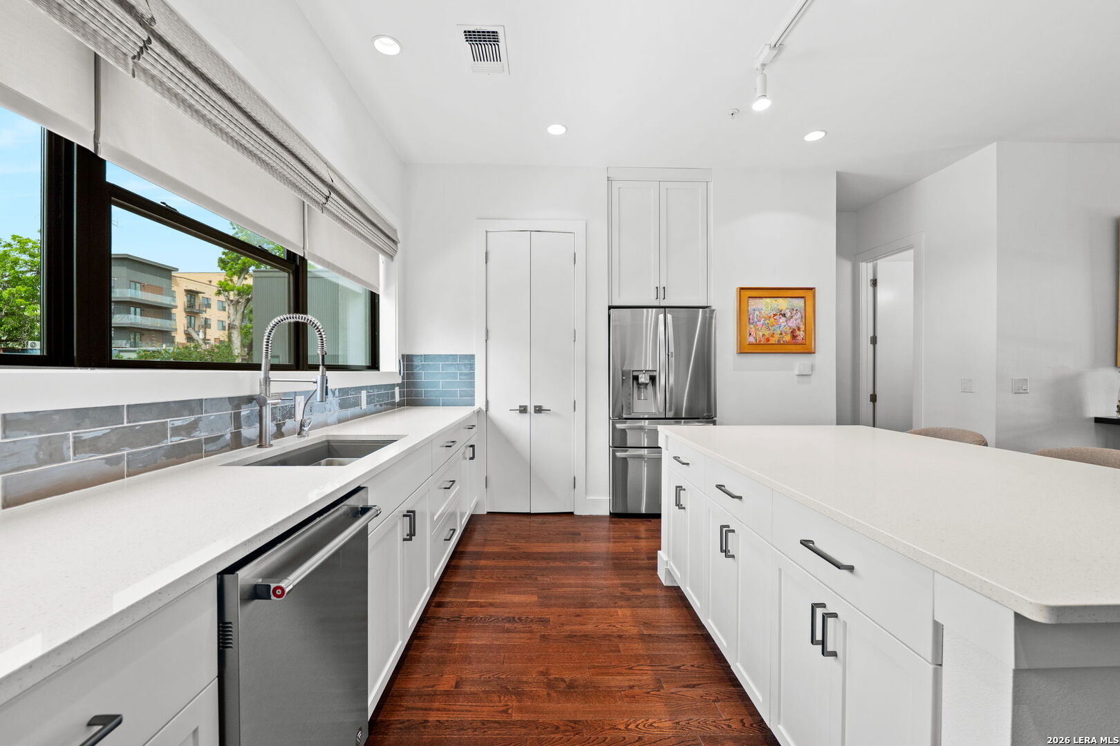 318 W Grayson 203