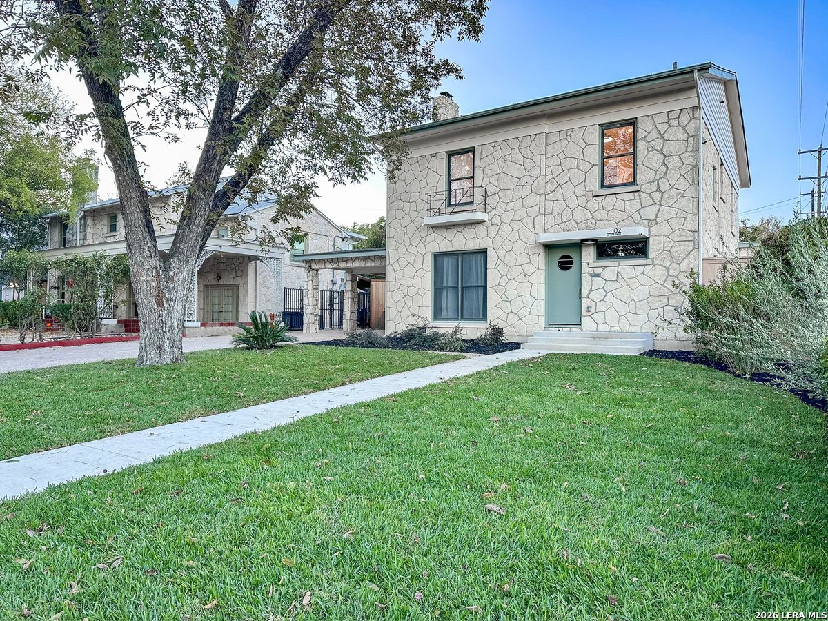 102 LUTHER DR