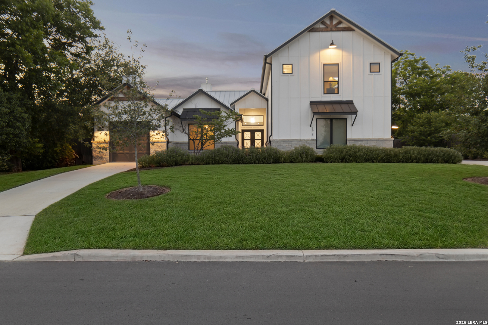 1025 GARRATY RD