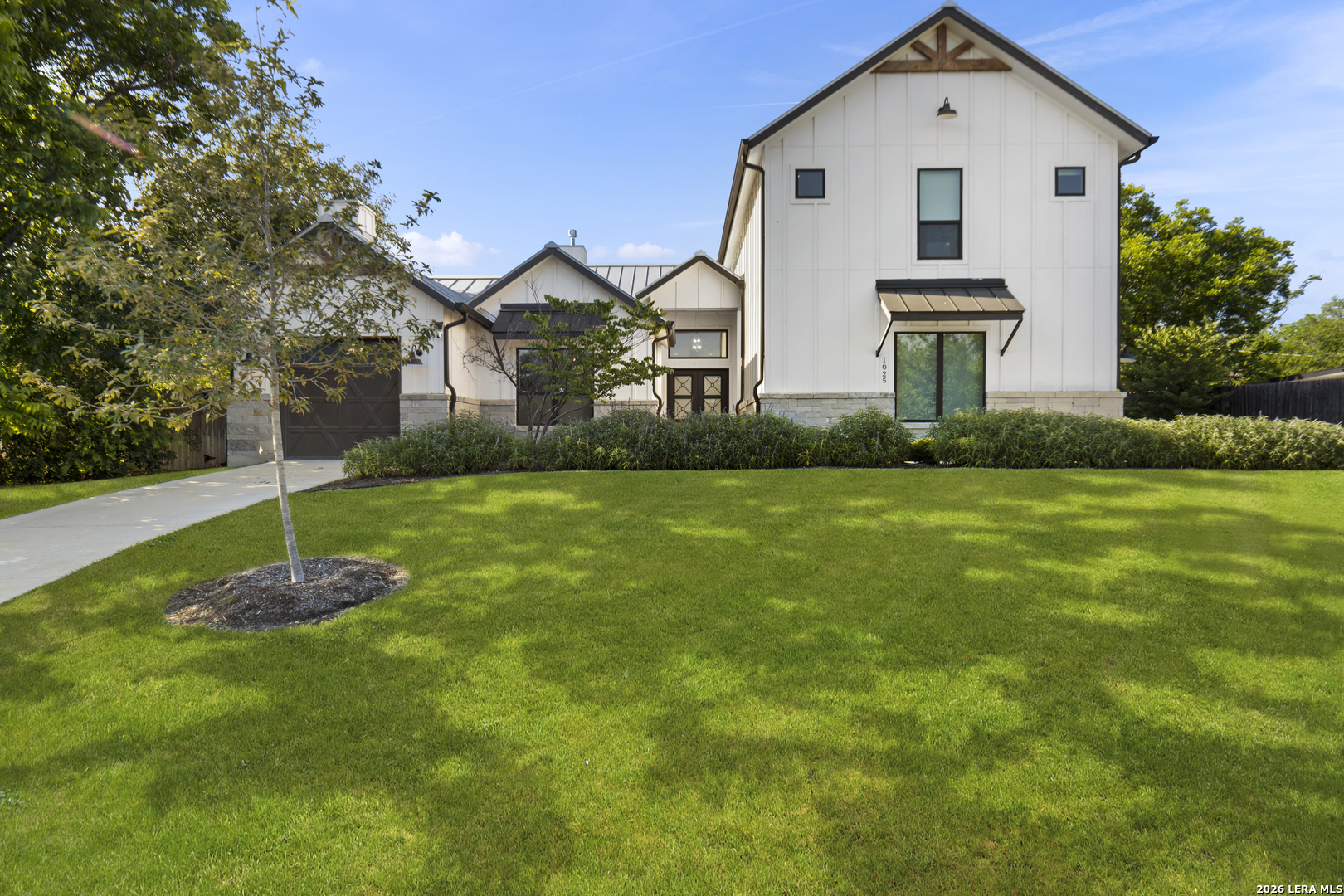1025 GARRATY RD
