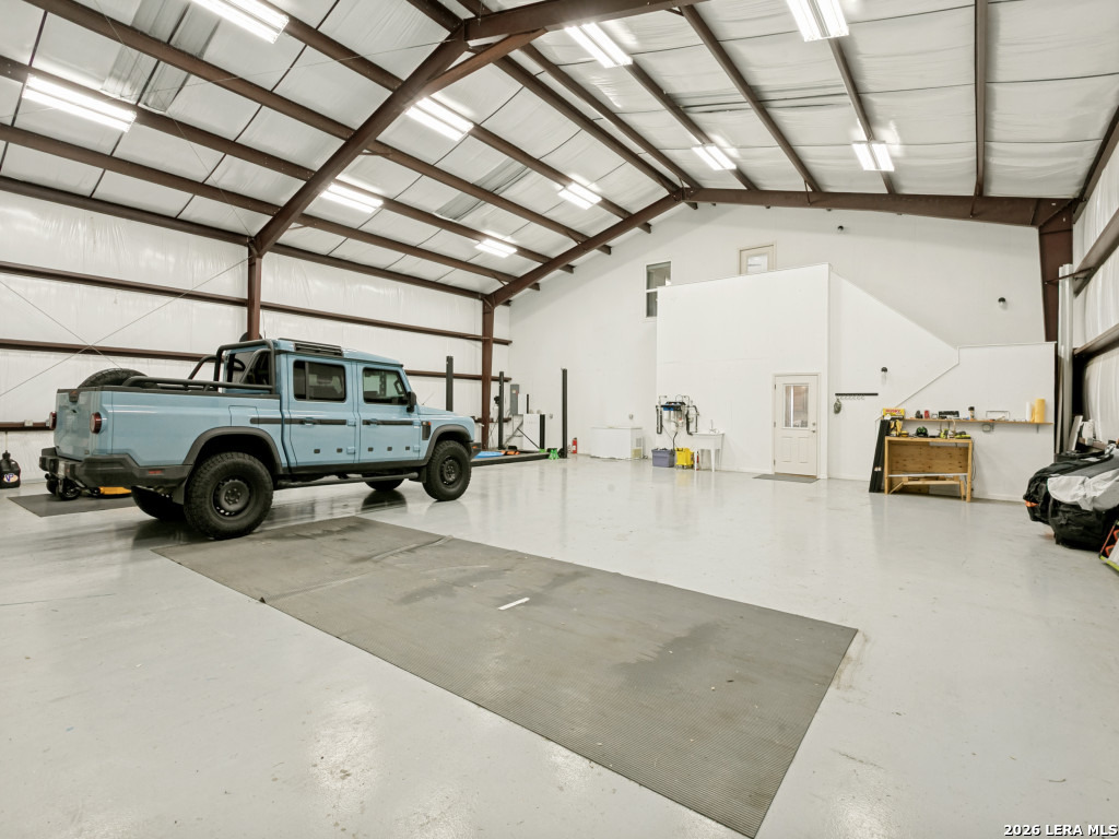2881 Aviation Loop