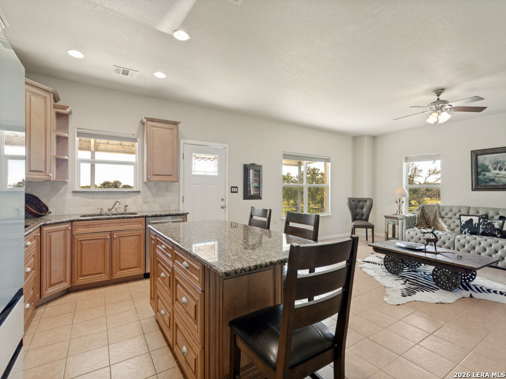 2881 Aviation Loop