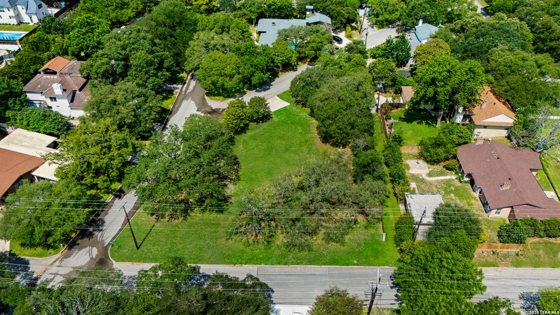 521 Canterbury Hill