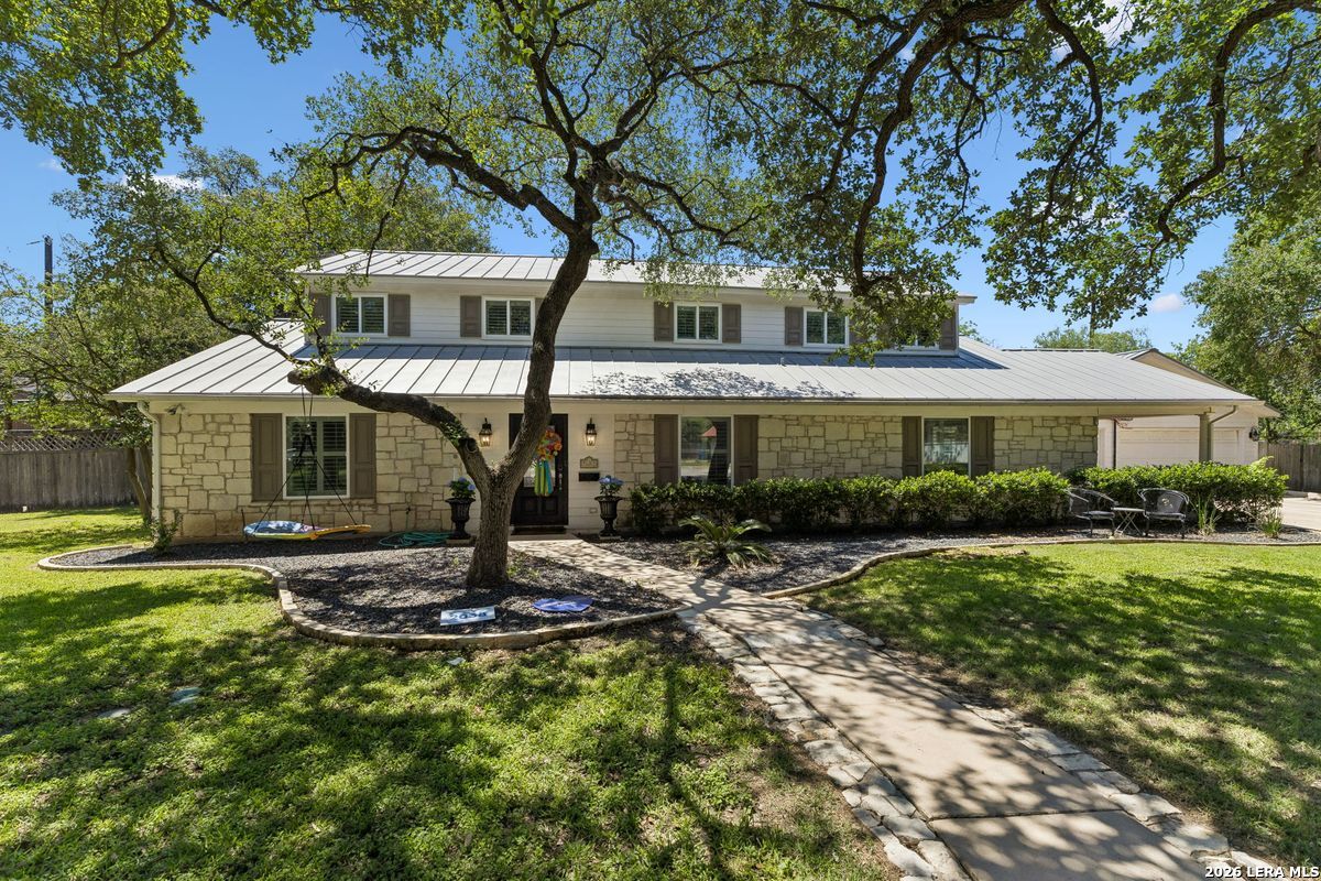 7602 VINEWOOD CT