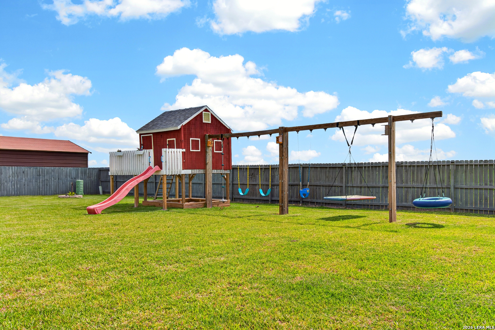 2234 Loxley Dr