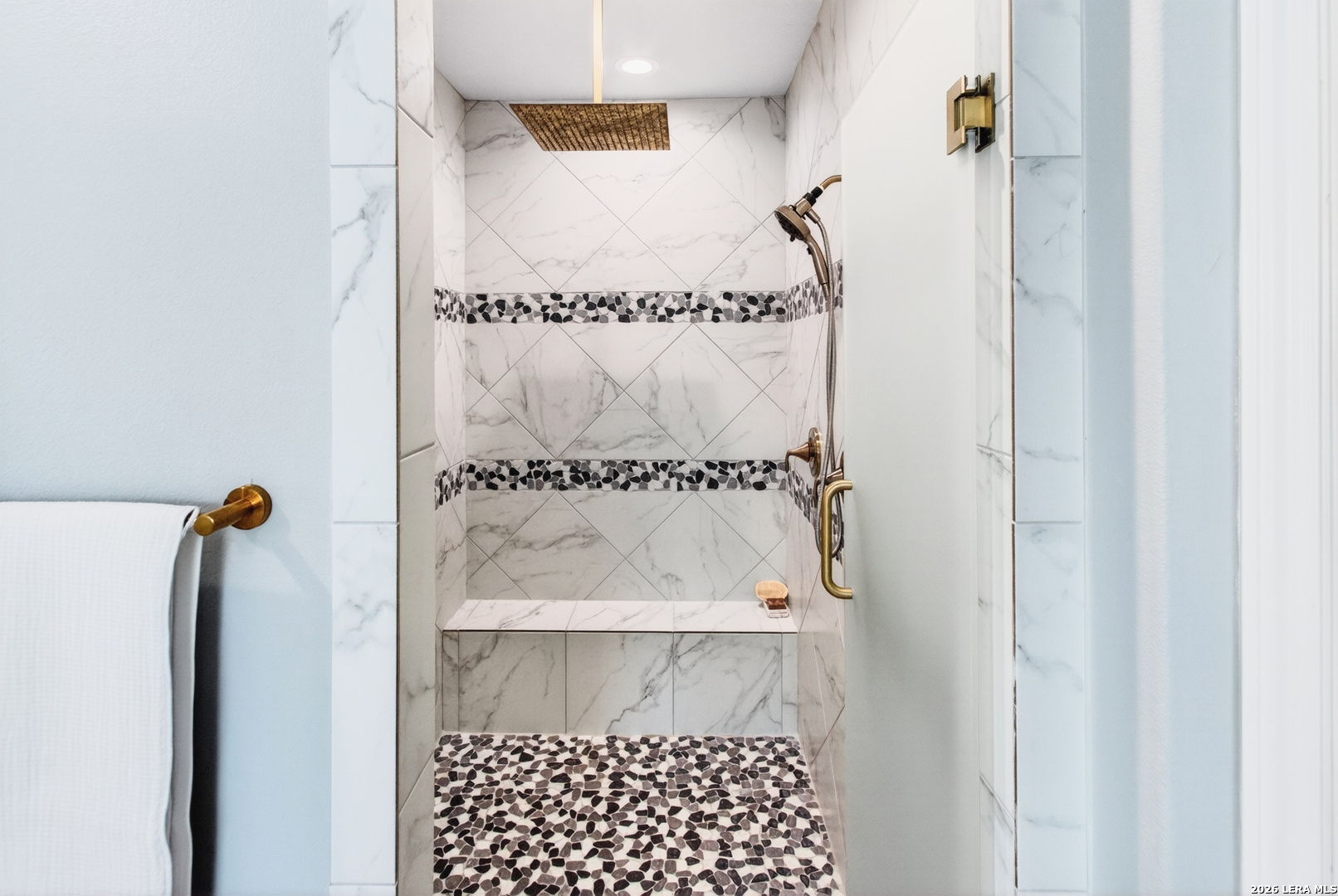 2234 Loxley Dr