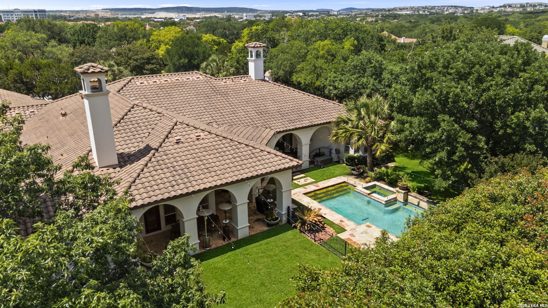 112 Tuscany Way