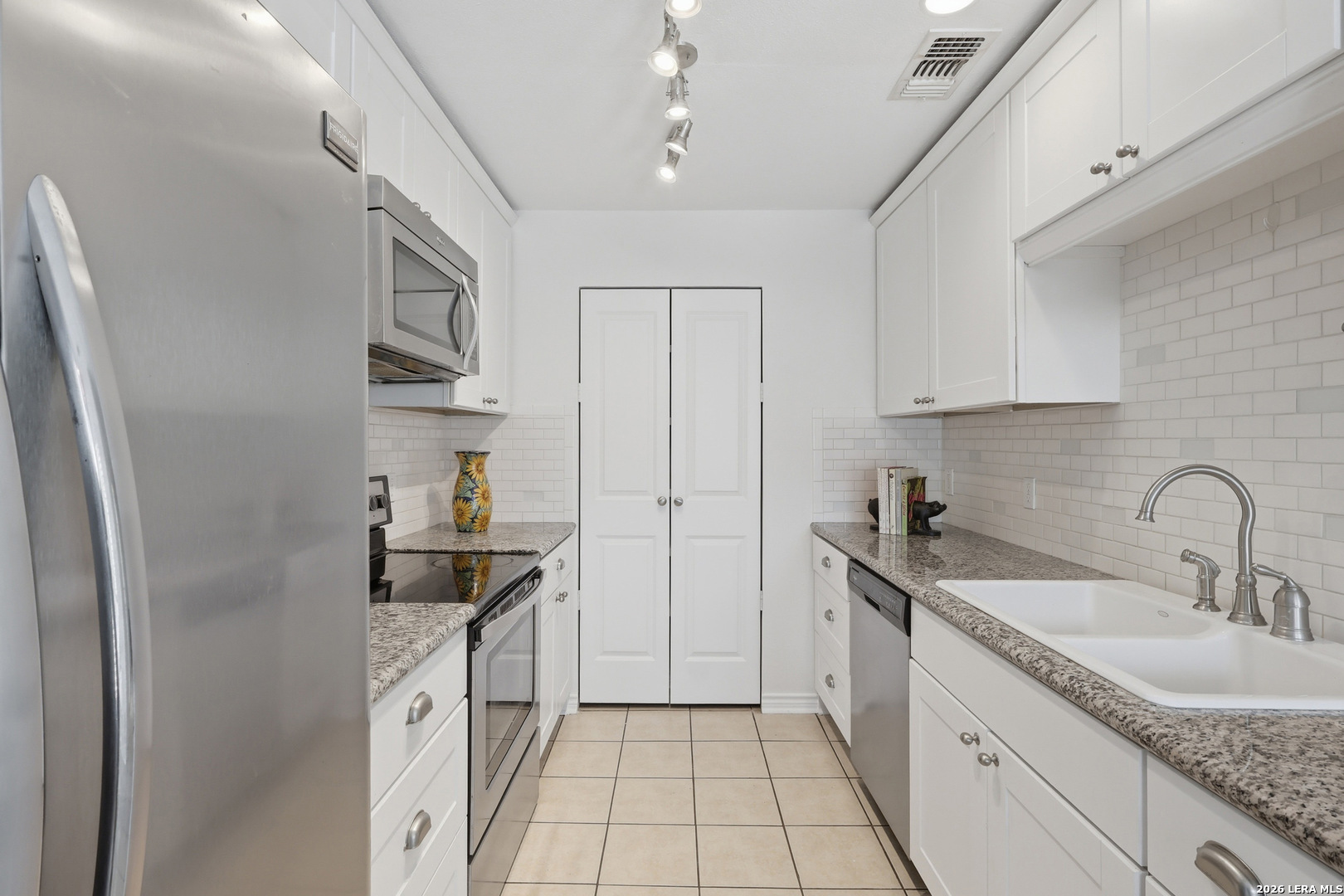 100 LORENZ RD 704