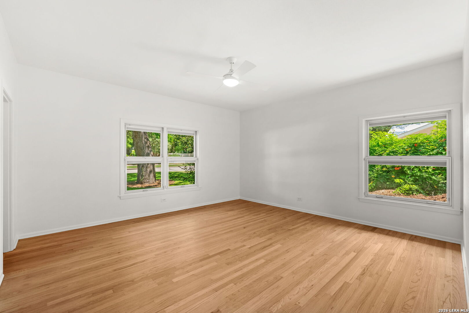 334 W Lynwood