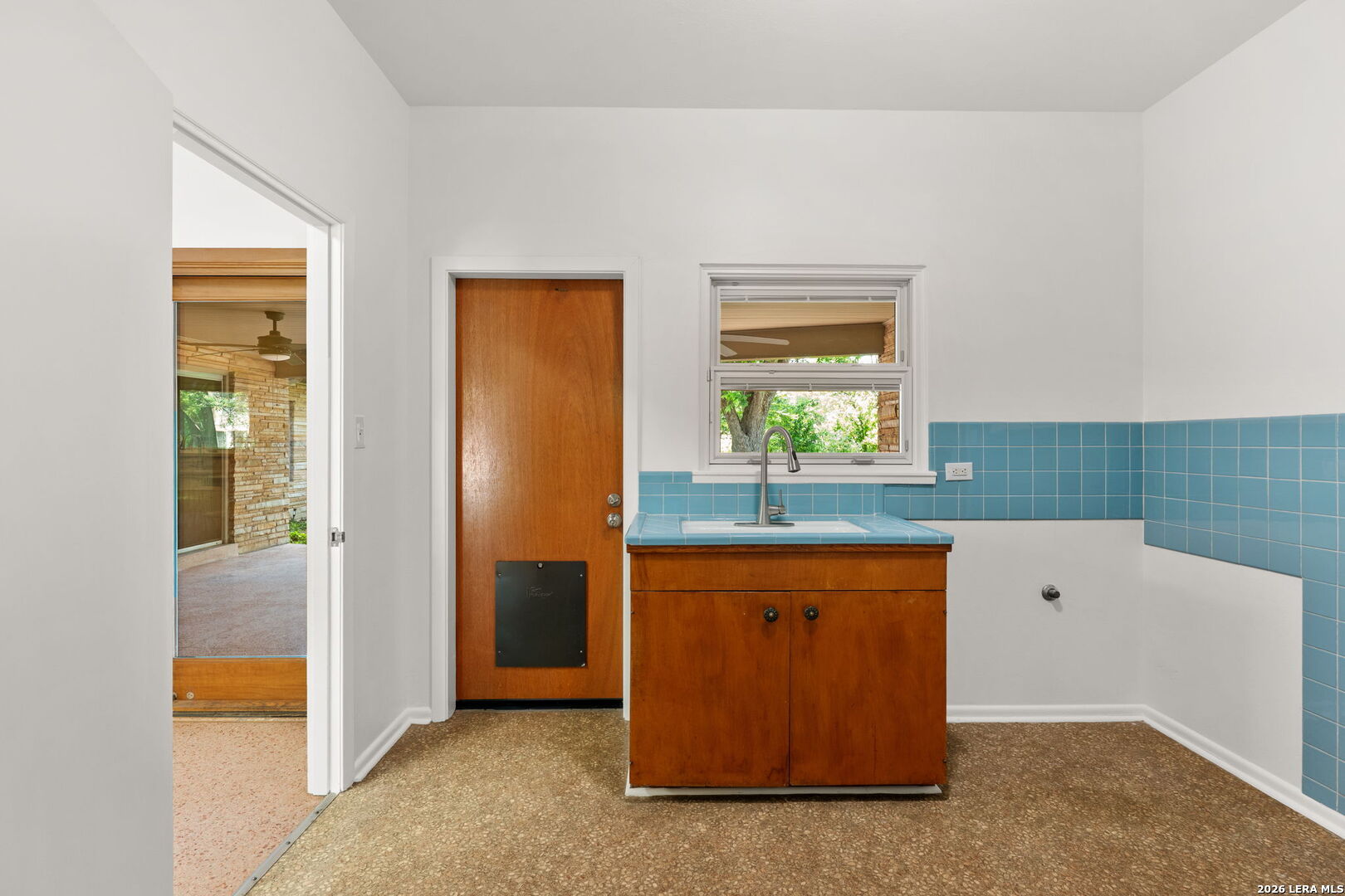 334 W Lynwood
