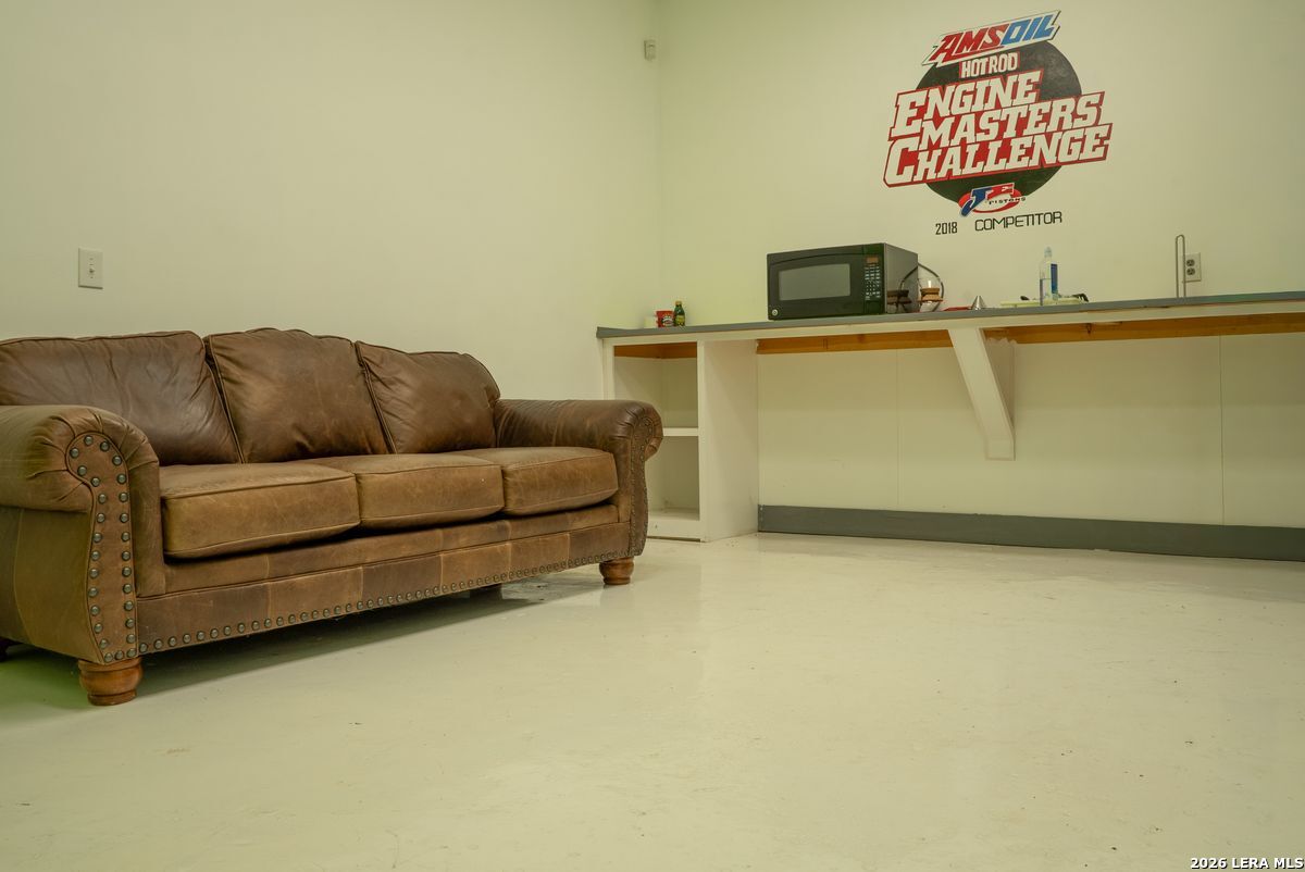 110 Eds Way