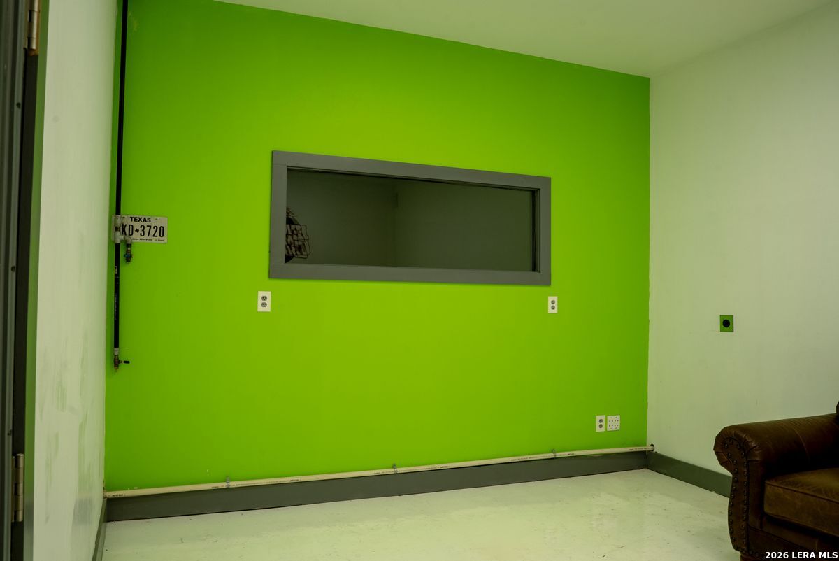 110 Eds Way