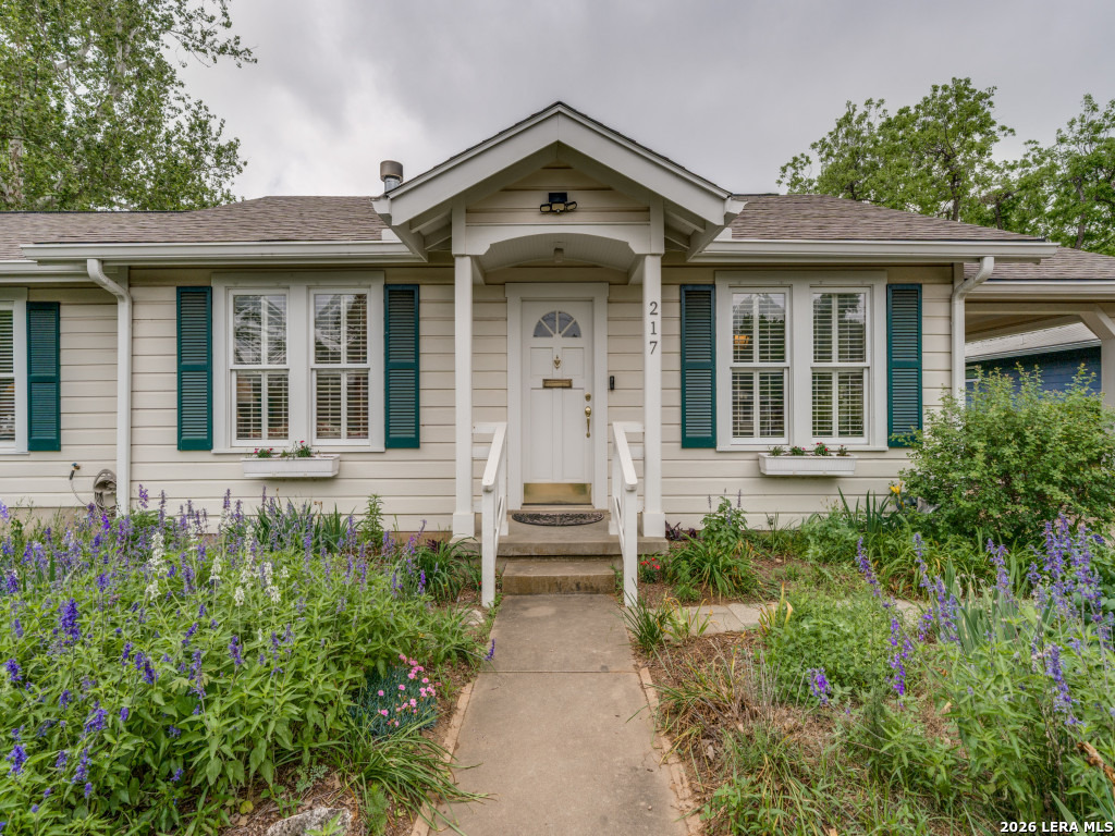217 W Morse St.