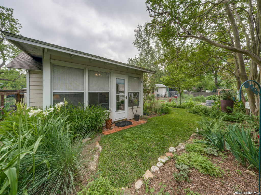 217 W Morse St.