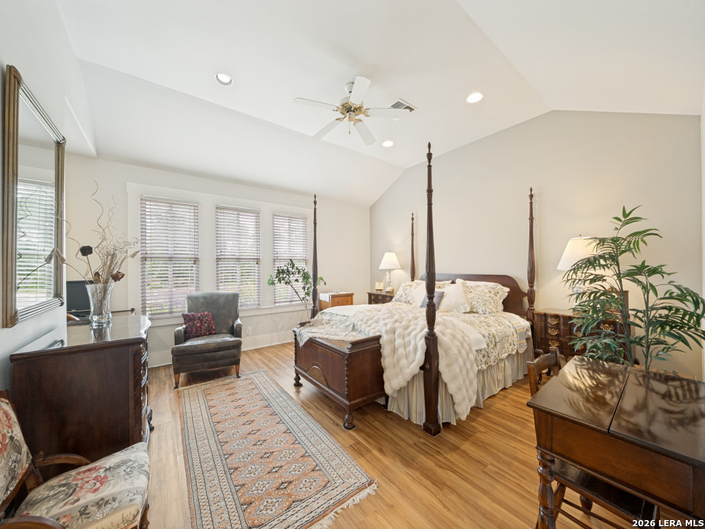 217 W Morse St.