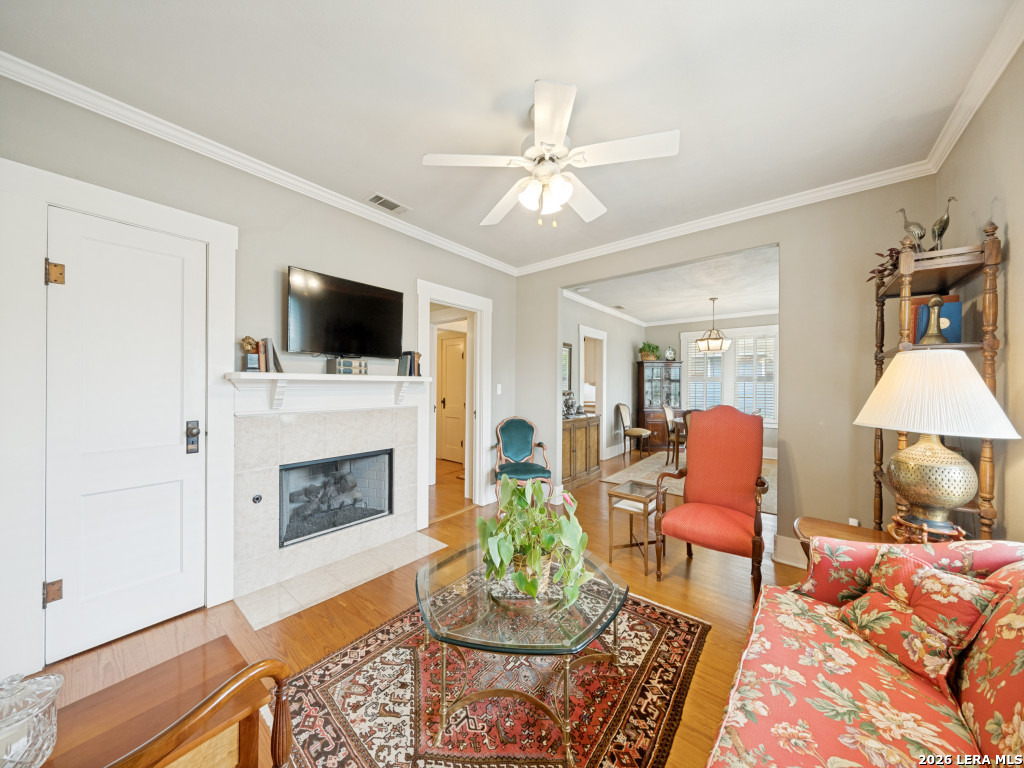 217 W Morse St.