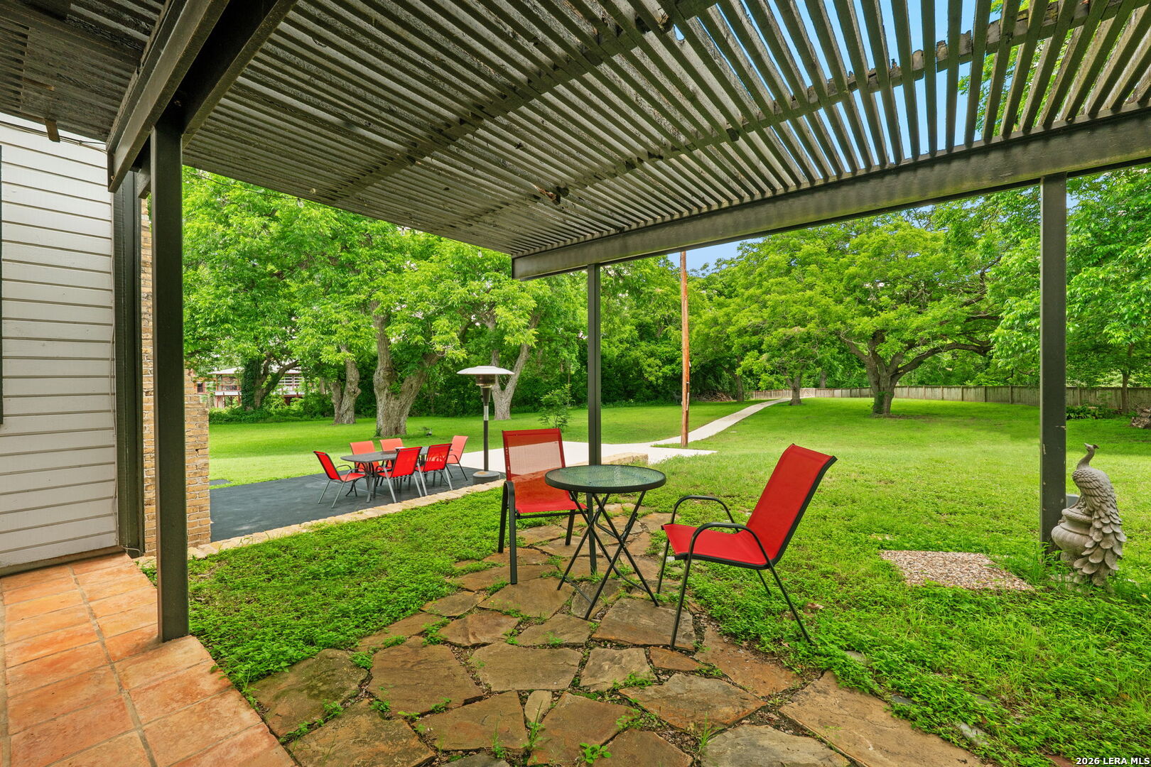 102 Lenz Dr