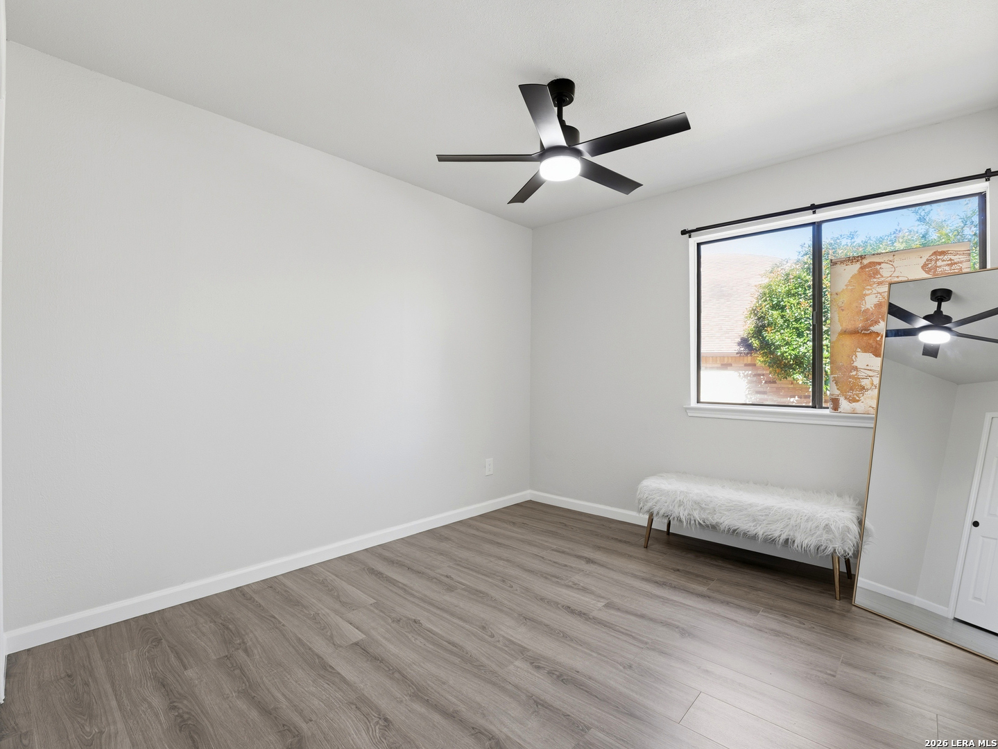 858 Amberstone