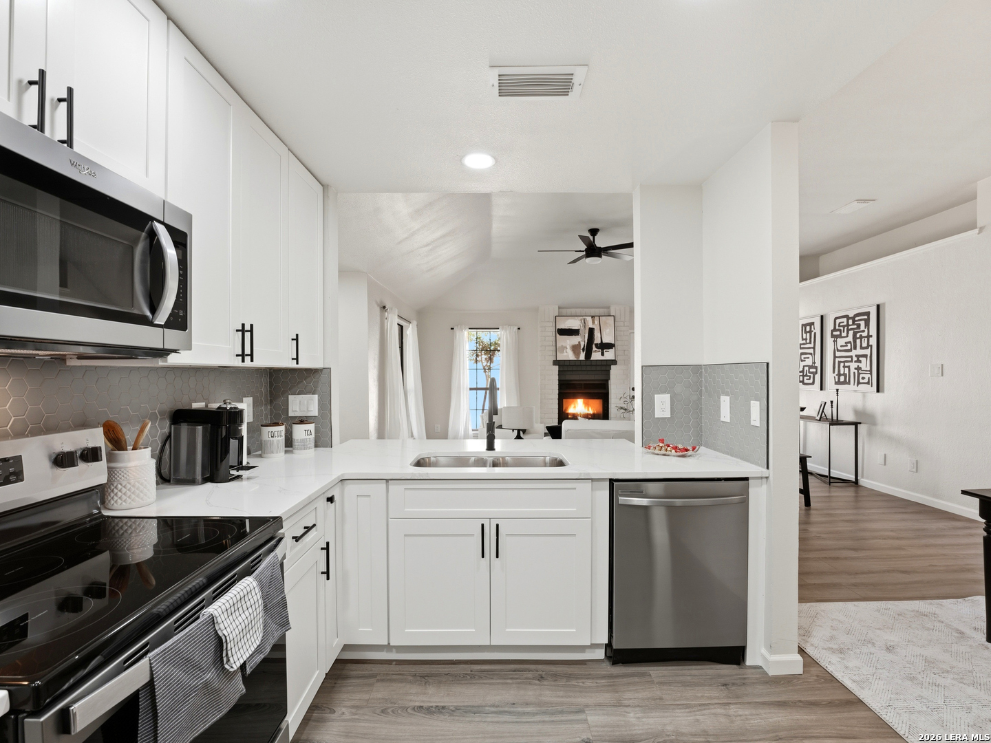 858 Amberstone