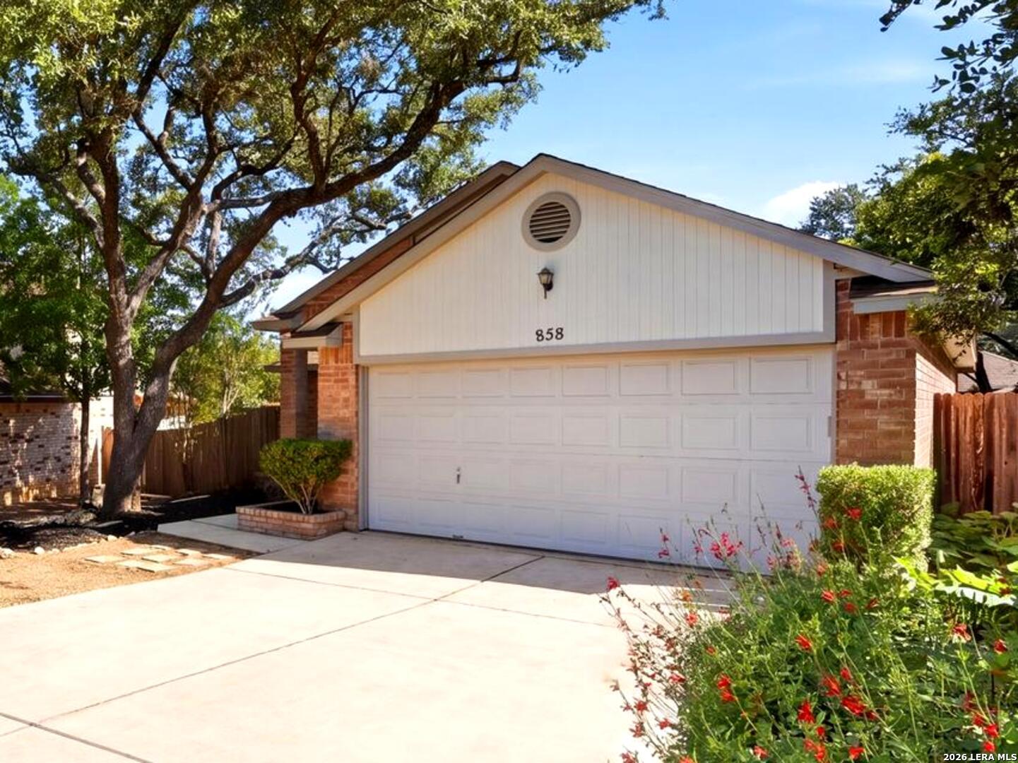858 Amberstone
