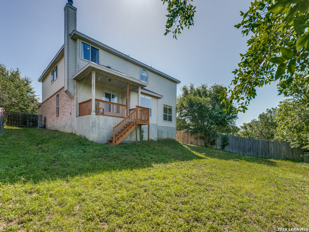 2402 Encino Cedros