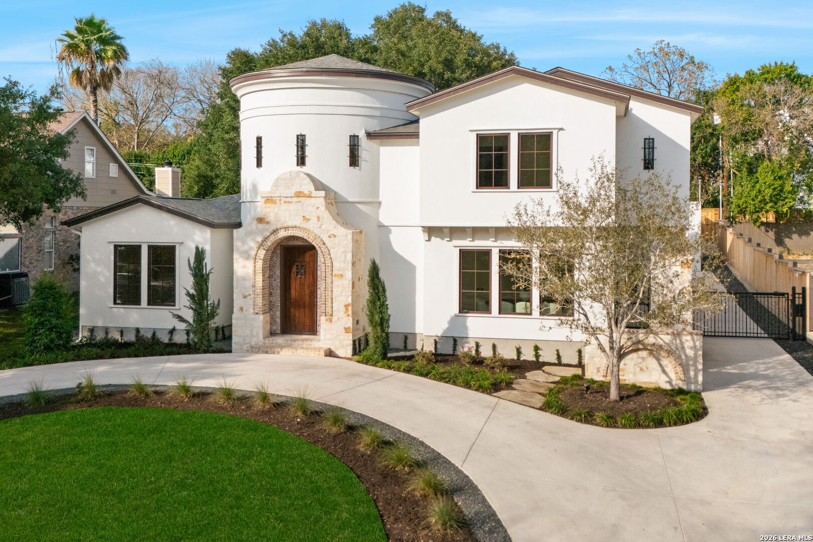 817 Garraty Rd
