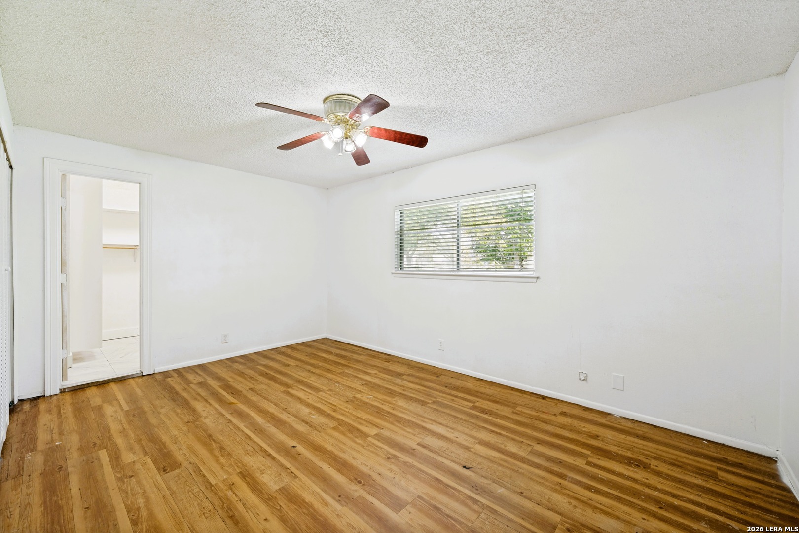 8351 TUXFORD