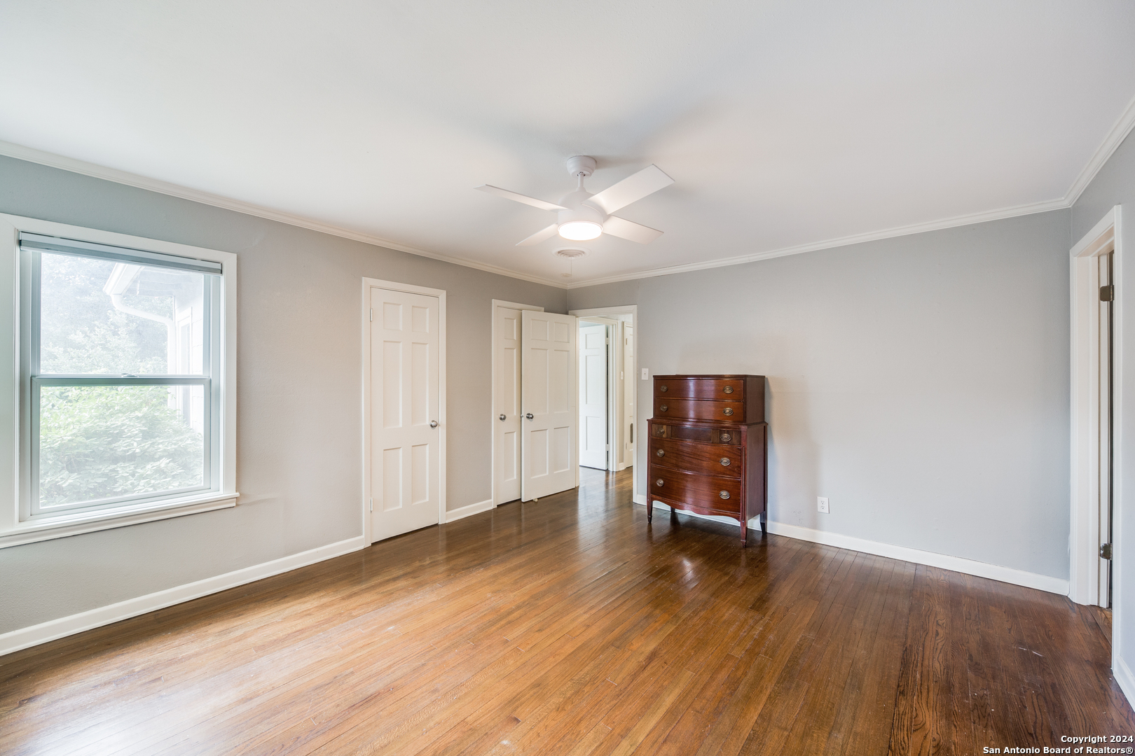 209 HARMON DR