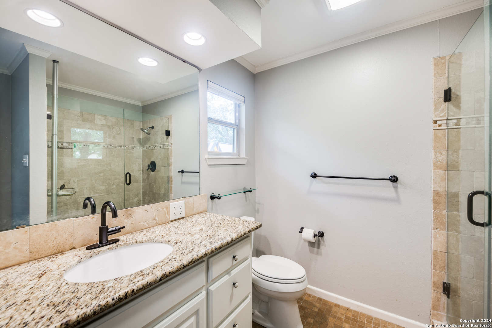 209 HARMON DR