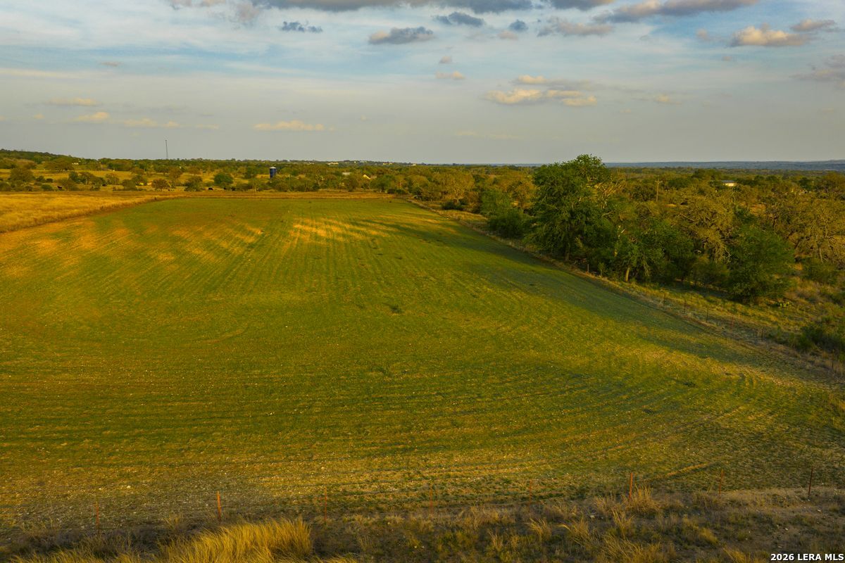 718 Ranch to Market 473