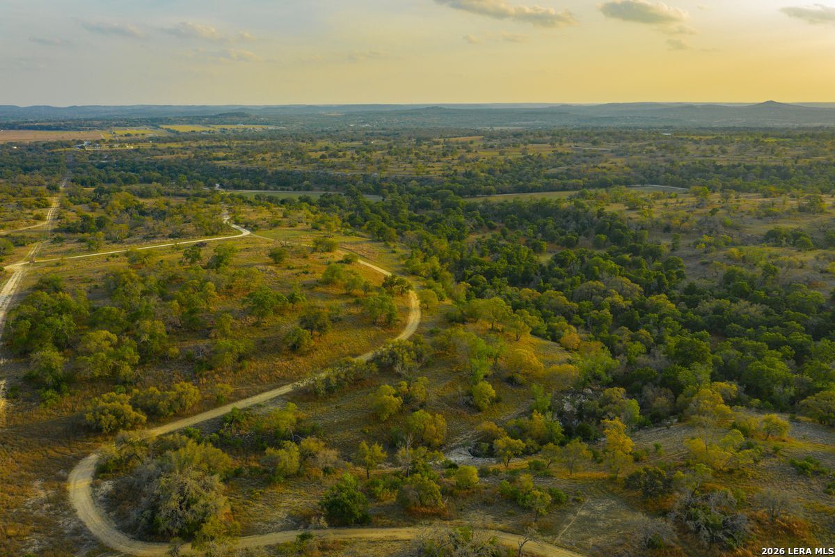 718 Ranch to Market 473