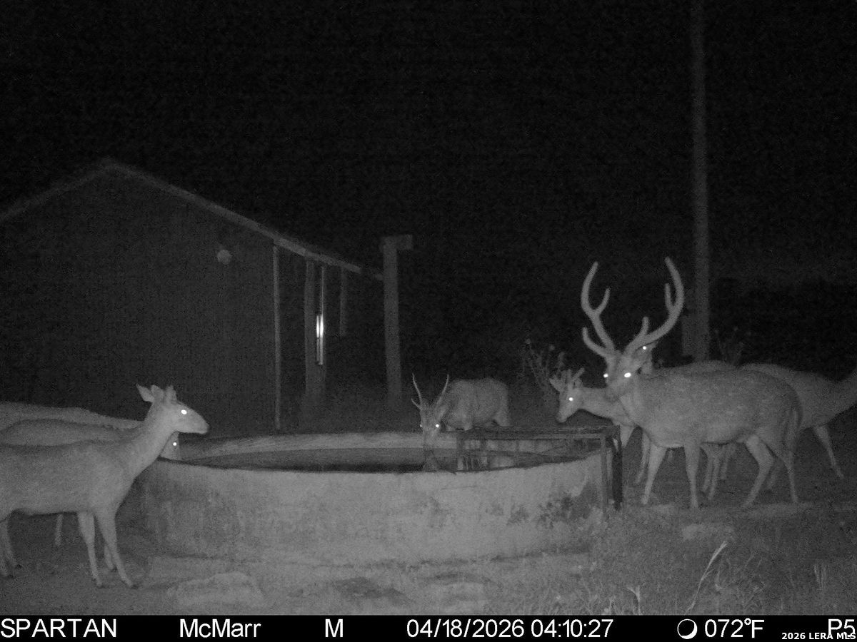 718 Ranch to Market 473