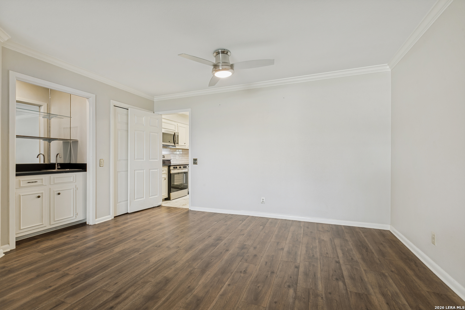 8415 Fredericksburg 106