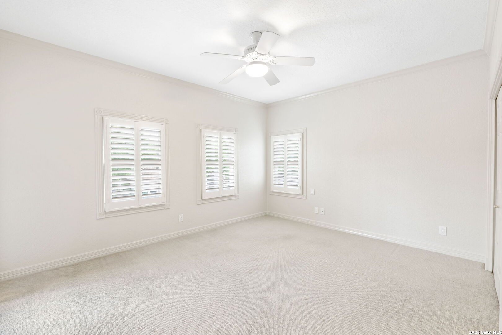15 Granburg Cir