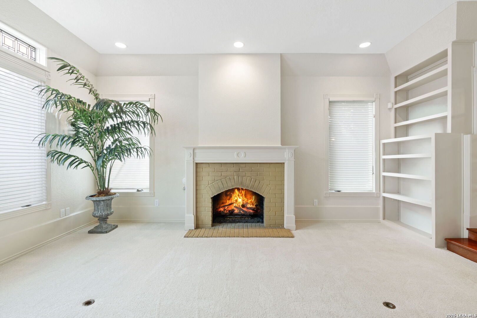 15 Granburg Cir
