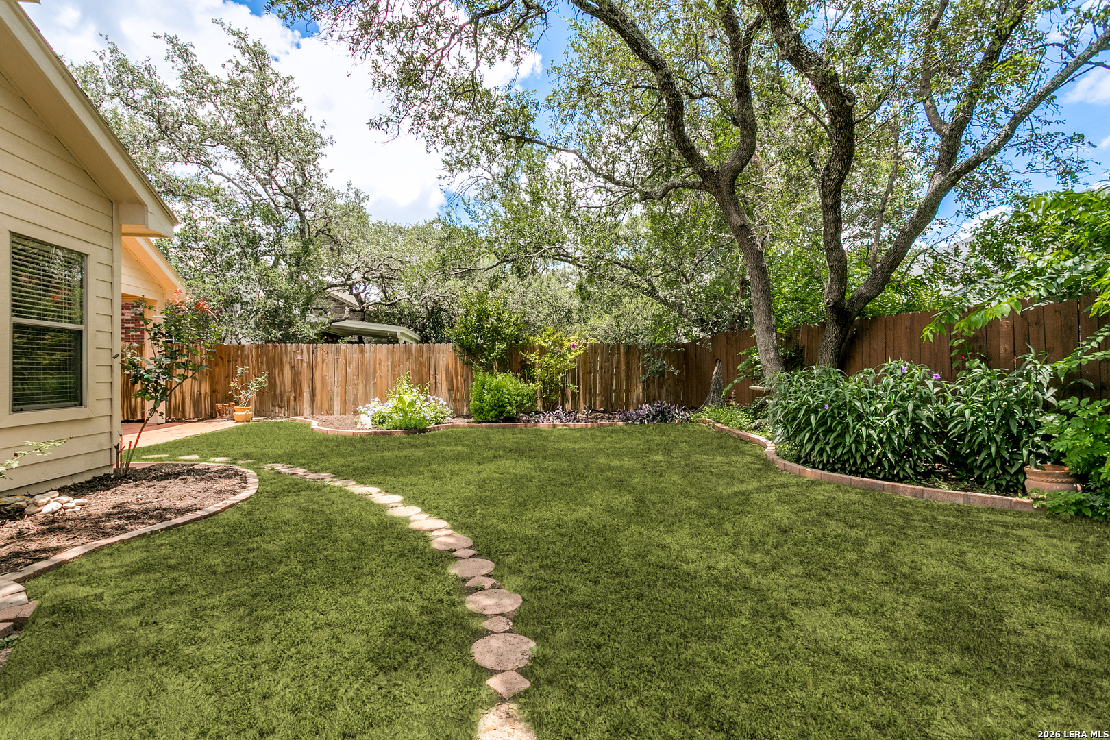 1514 Mooreshill Dr