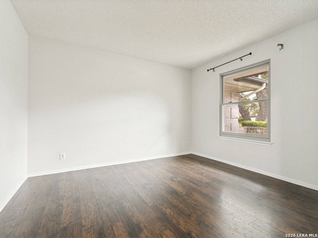 15815 HEIMER RD