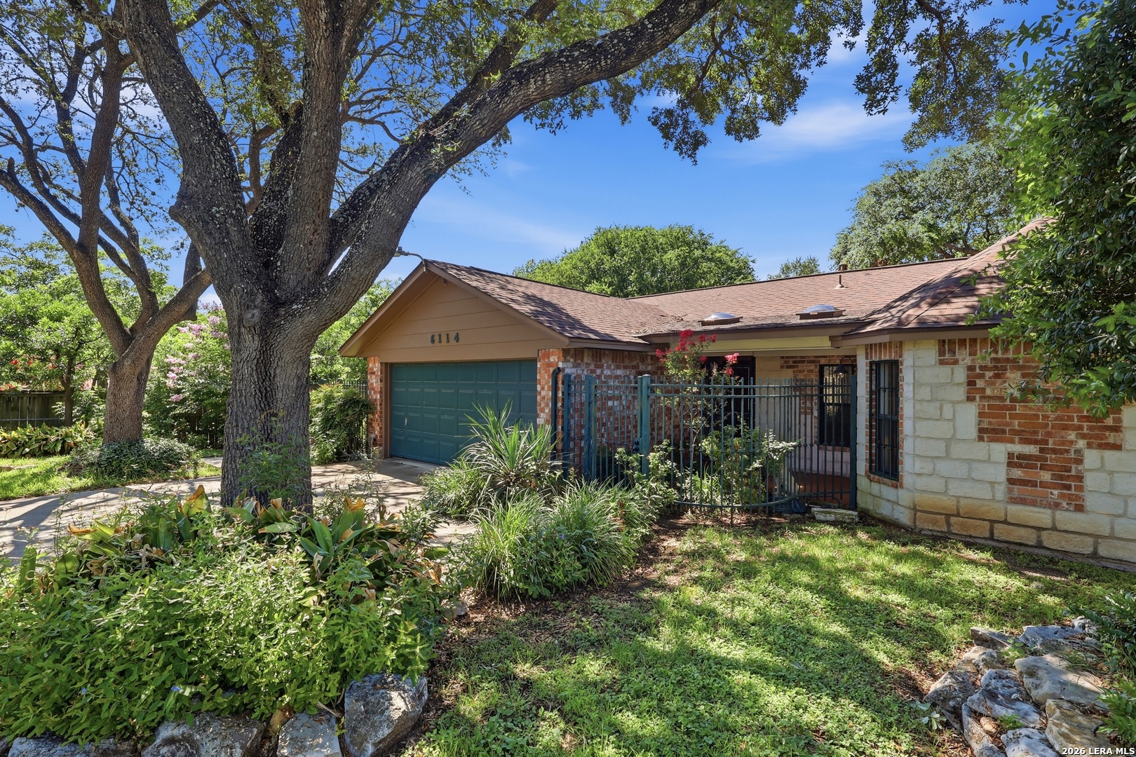 6114 UPWOOD DR