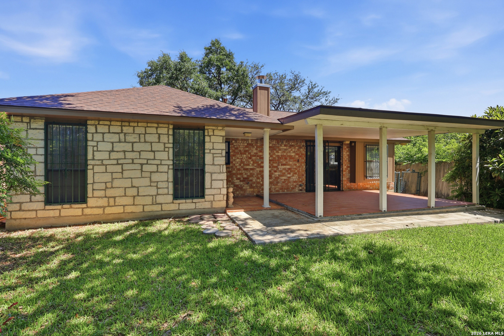 6114 UPWOOD DR
