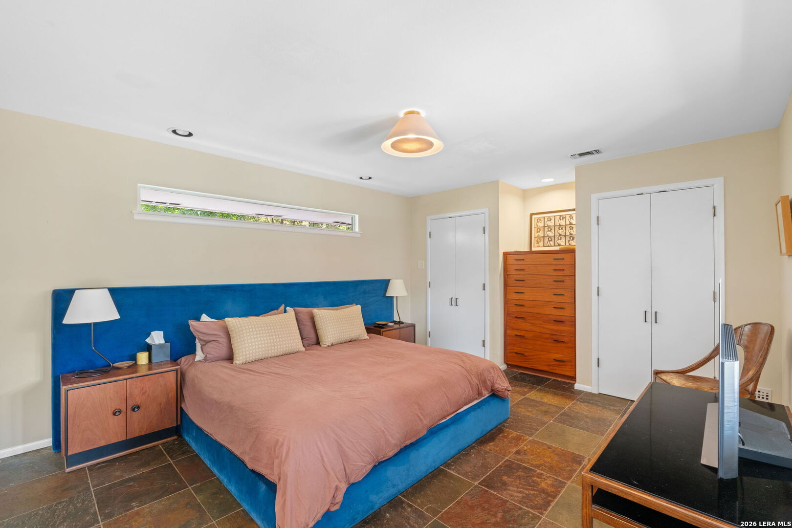 279 ROCKHILL DR