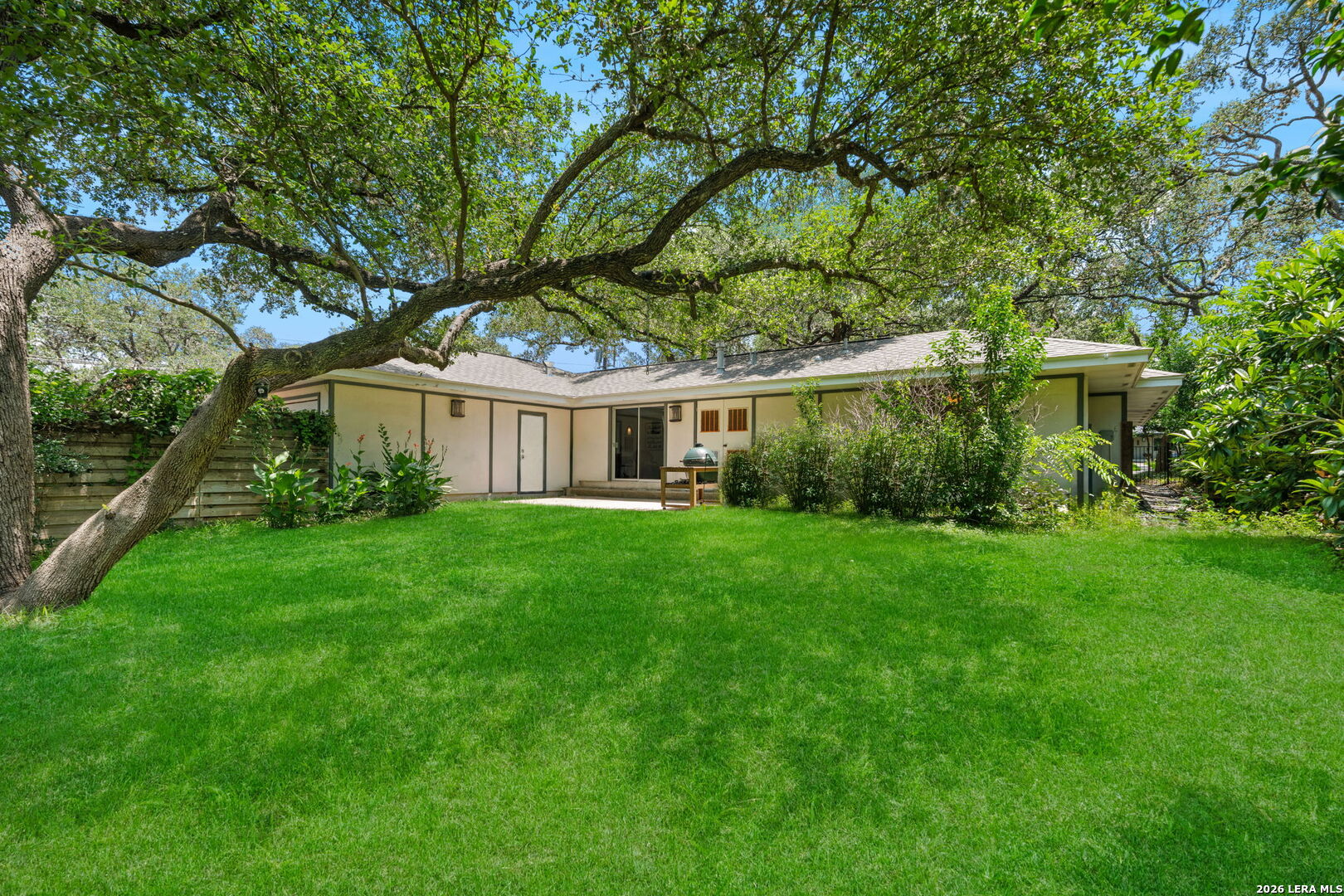 279 ROCKHILL DR
