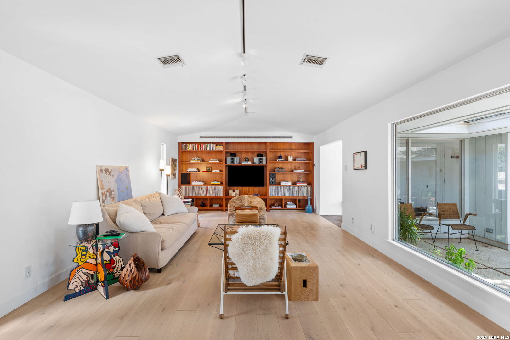 279 ROCKHILL DR