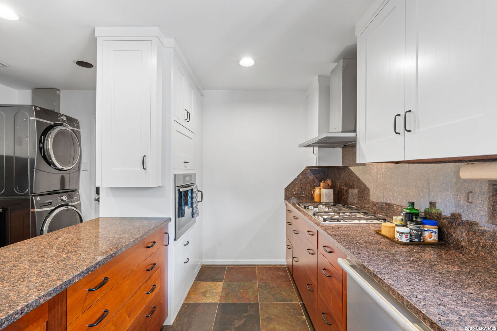 279 ROCKHILL DR