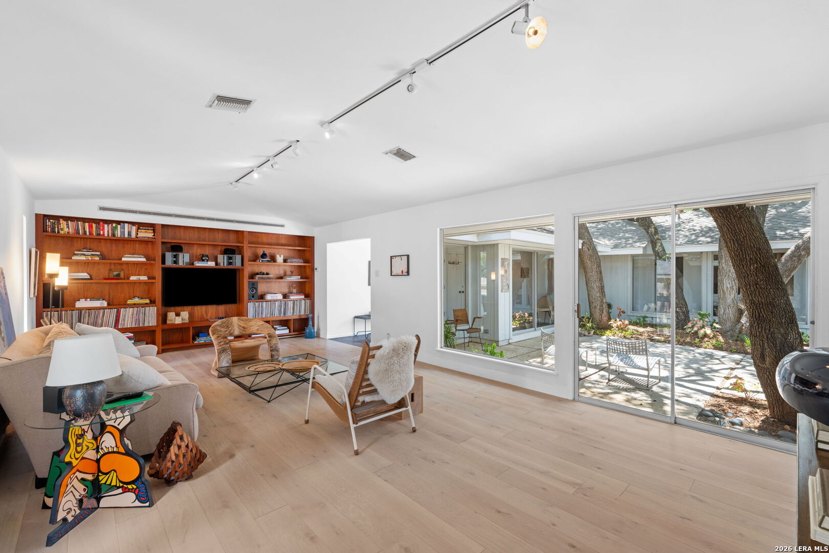 279 ROCKHILL DR