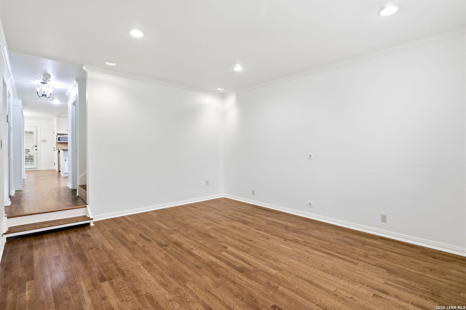 117 MONTCLAIR ST