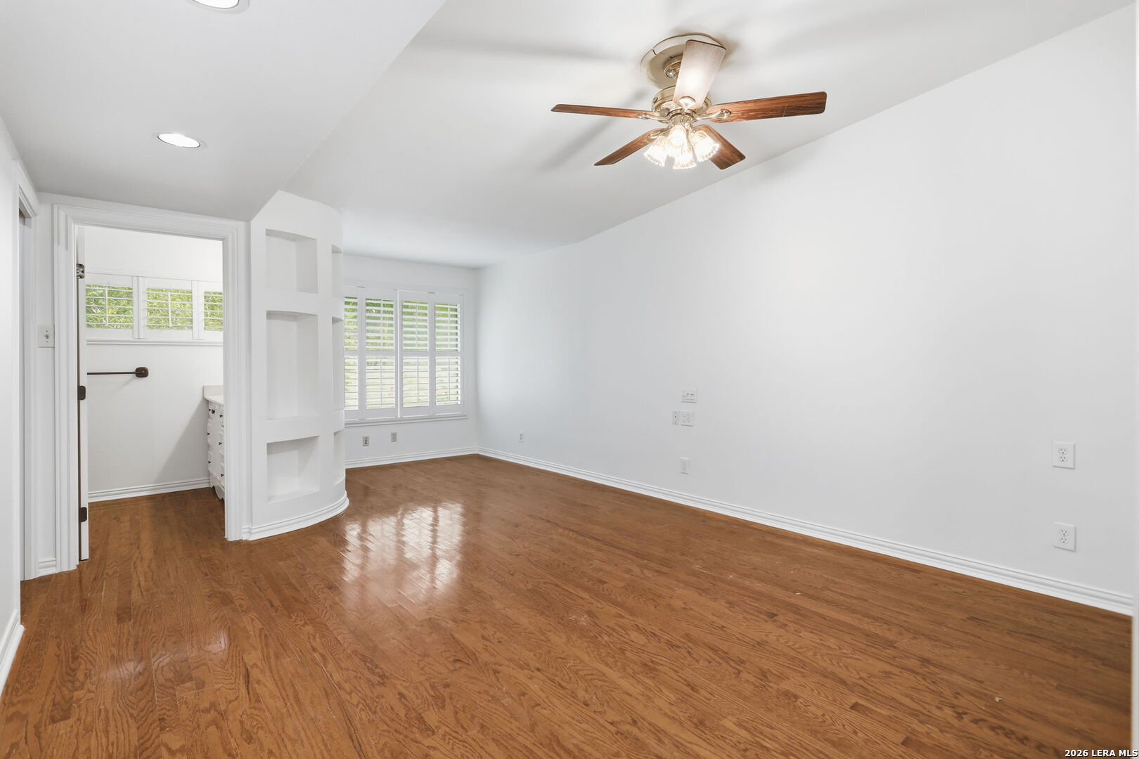117 MONTCLAIR ST