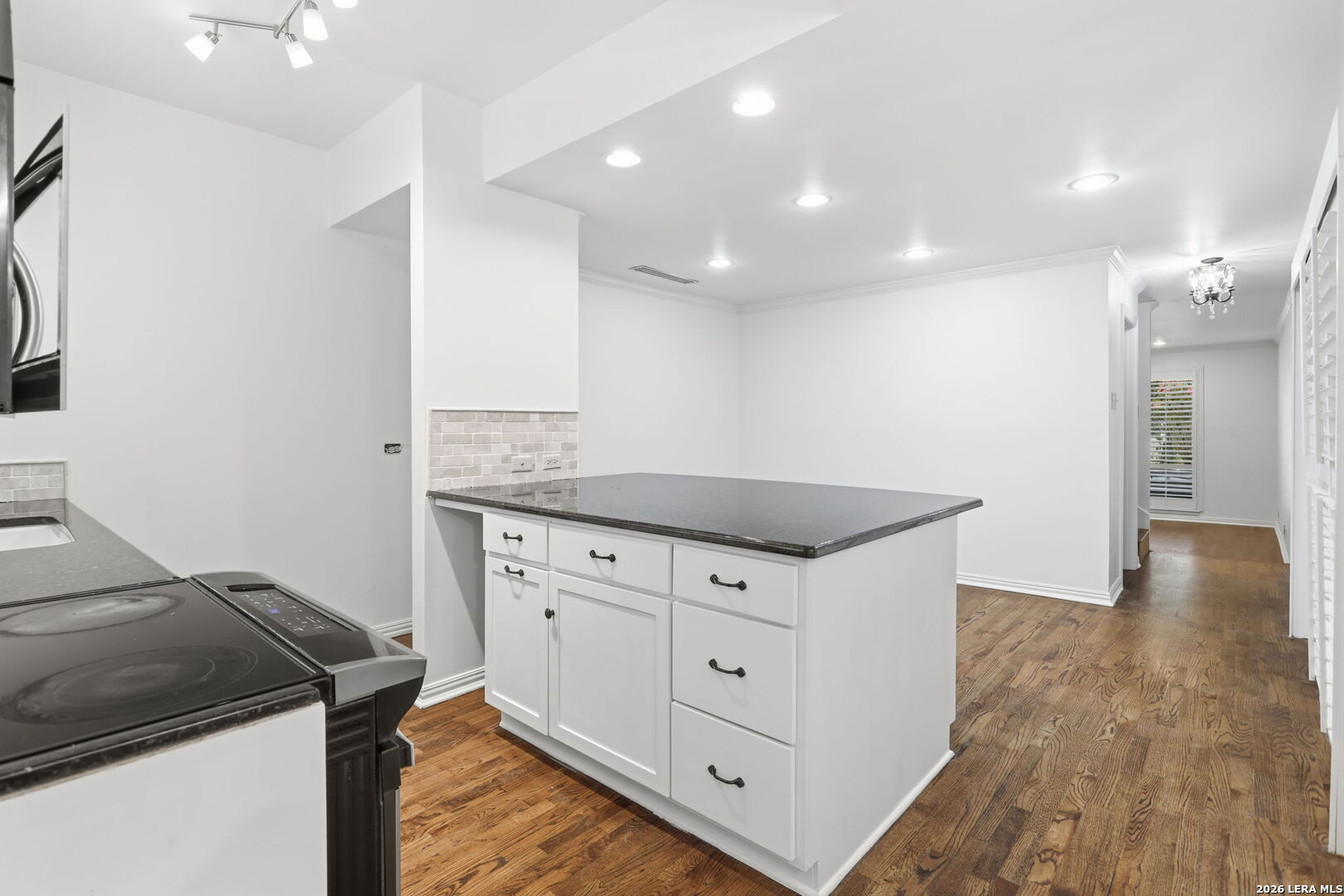 117 MONTCLAIR ST