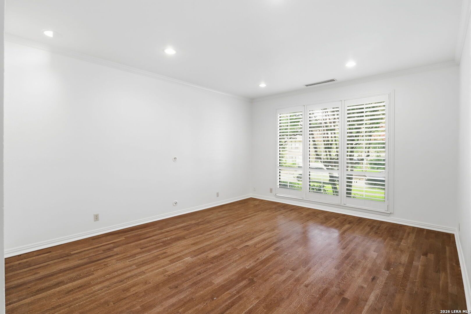 117 MONTCLAIR ST