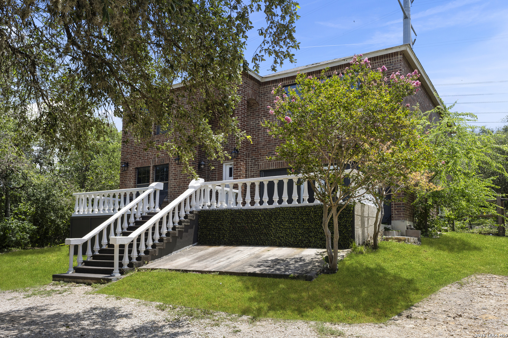 3406 Sunnydell Drive